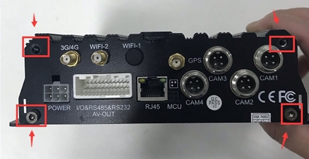 How to remove the enclosure of MDVR Picture6 How to remove the enclosure of MDVR Picture6